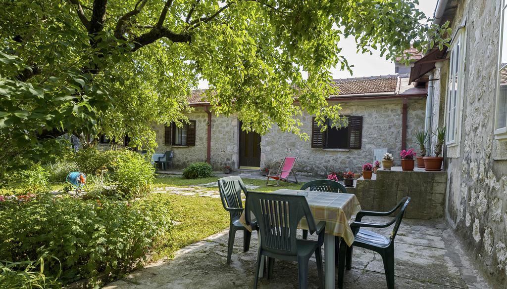 La Vecchia Casa Hotel Cetinje Exterior photo